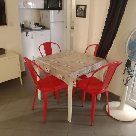 Studio Centre Avec Terrasse Apartment Menton Exterior photo